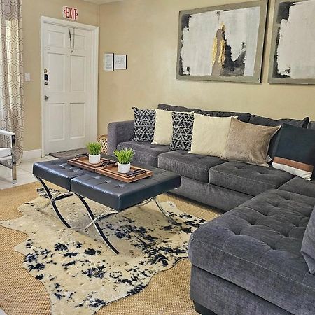 Glam 2 Bedroom Apartment Close To Nsu In Cooper City Buitenkant foto