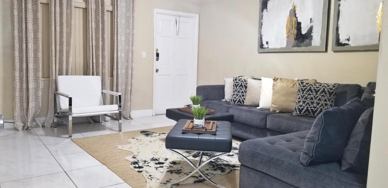 Glam 2 Bedroom Apartment Close To Nsu In Cooper City Buitenkant foto