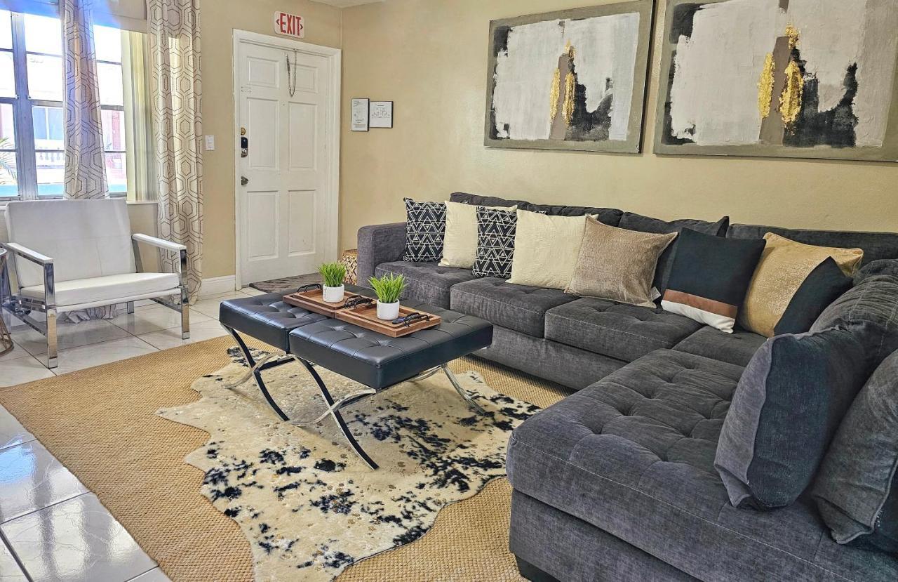 Glam 2 Bedroom Apartment Close To Nsu In Cooper City Buitenkant foto
